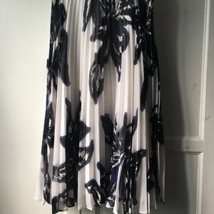 Banana Republic Tea Skirt